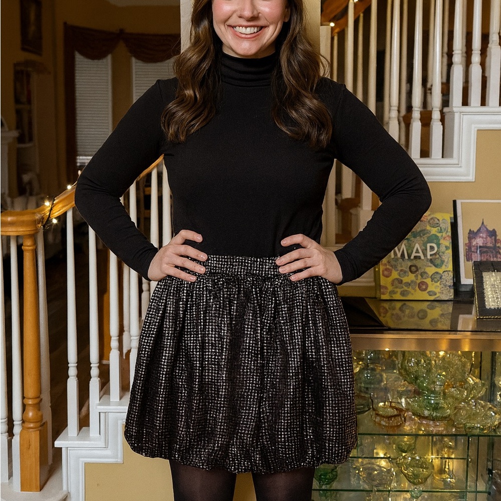 Vintage black and gold metallic bubble skirt.
